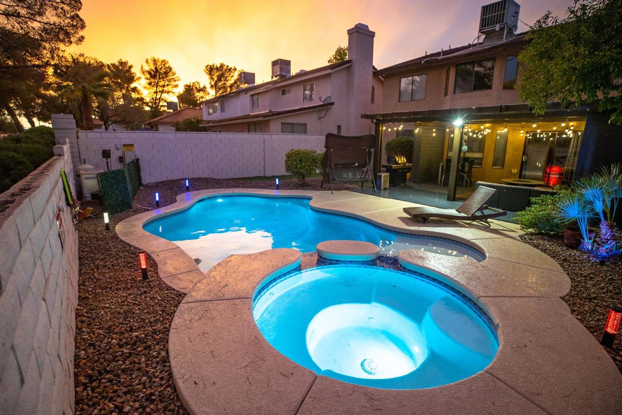 Villa 1800 Sqft House W/Heated Pool Spa 13Min From Strip Las Vegas Exterior foto